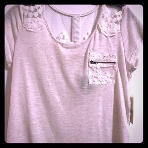 White lacy tee! 🎀